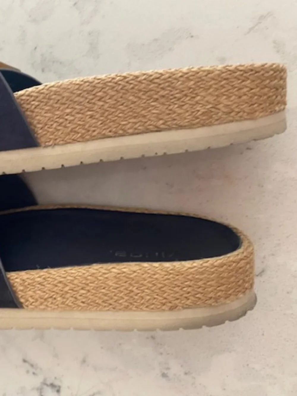 Vince Grant Coastal navy slide sandal 7B